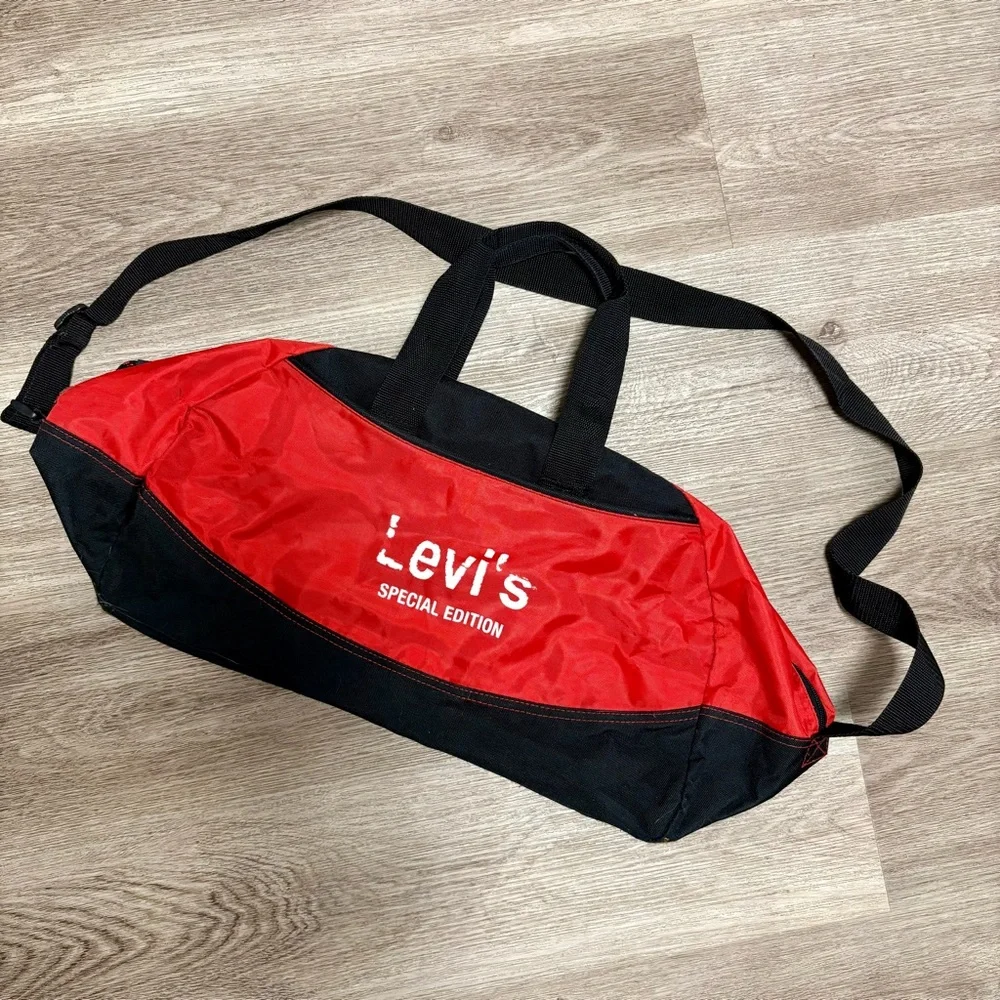 Vintage Levis Duffle Bag F3